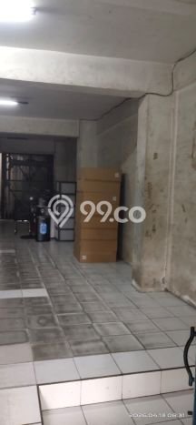 Ruko Dijual di Jakarta Barat LT 82m2 & LB 150m2 Lokasi Terbaik! Ruko Dijual di Jakarta Barat LT 82m2 & LB 150m2 Lokasi Terbaik!
