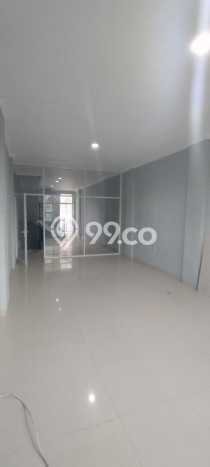 Ruko Dijual di Jakarta Barat LT 120m2 & LB 300m2 Lokasi Terbaik! Ruko Dijual di Jakarta Barat LT 120m2 & LB 300m2 Lokasi Terbaik!