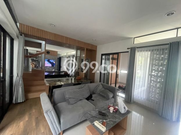 Ready to Use! Luxury House LT 105m2 Desain Elegan di Summarecon Bandung Ready to Use! Luxury House LT 105m2 Desain Elegan di Summarecon Bandung