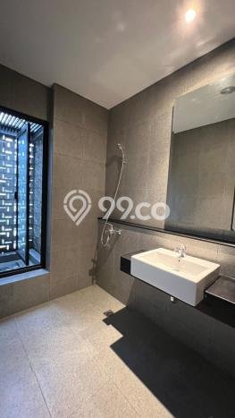 Jual Rumah Mewah Megah Dengan View Eksklusif di Summarecon Bandung, Bandung Jual Rumah Mewah Megah Dengan View Eksklusif di Summarecon Bandung, Bandung
