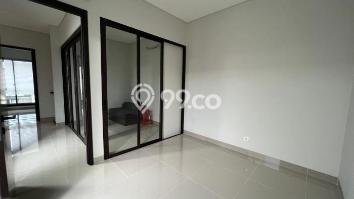 Jual Rumah Mewah Megah Dengan View Eksklusif di Summarecon Bandung, Bandung Jual Rumah Mewah Megah Dengan View Eksklusif di Summarecon Bandung, Bandung
