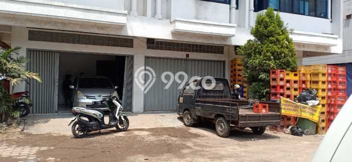 Untuk Dijual Ruko di Astanaanyar Bandung LT 74m2 / LB 185m2 Untuk Dijual Ruko di Astanaanyar Bandung LT 74m2 / LB 185m2