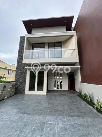 Hunian Eksklusif Siap Huni LT 166m2 di Coblong, Bandung Hunian Eksklusif Siap Huni LT 166m2 di Coblong, Bandung