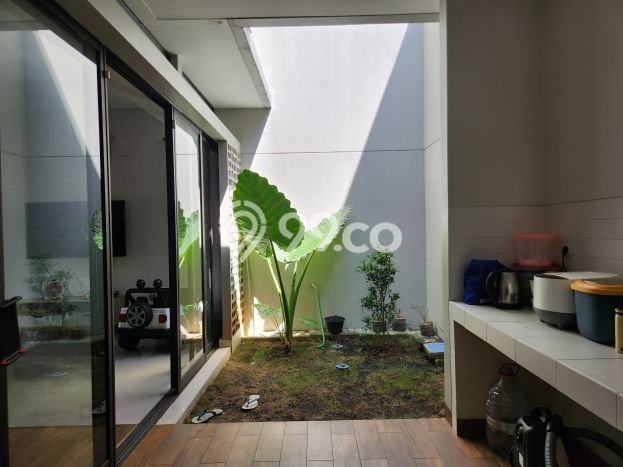 Rumah Modern 4 KT LT 105m2 di Summarecon Bandung Rumah Modern 4 KT LT 105m2 di Summarecon Bandung