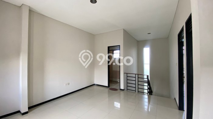 Jual Rumah Eksklusif 3 KT di Buah Batu, Bandung Jual Rumah Eksklusif 3 KT di Buah Batu, Bandung