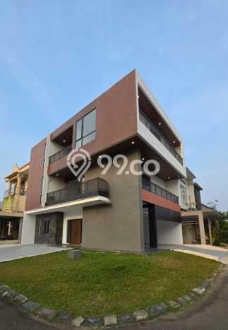 Dijual Rumah Mewah Megah Dengan View Eksklusif di Alam Sutera, Tangerang Dijual Rumah Mewah Megah Dengan View Eksklusif di Alam Sutera, Tangerang