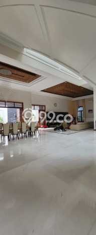 For Sale! Premium House LT 1084m2 Desain Elegan di Pantai Indah Kapuk For Sale! Premium House LT 1084m2 Desain Elegan di Pantai Indah Kapuk