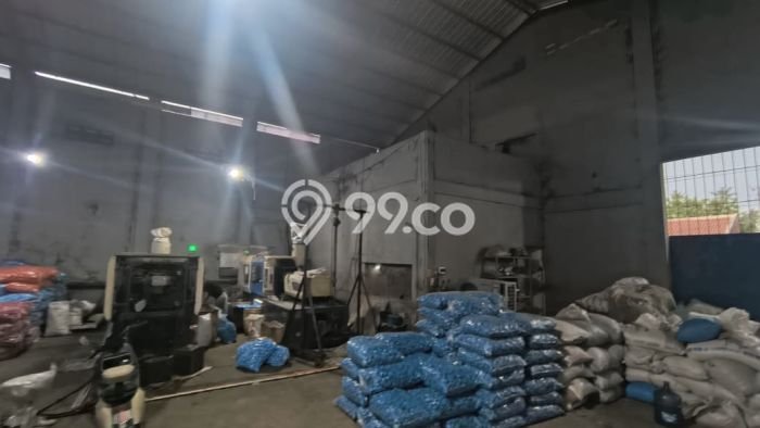Gudang Bagus Dijual LB 482m2 Lokasi Strategis Tangerang Area Cocok untuk Berbisnis Gudang Bagus Dijual LB 482m2 Lokasi Strategis Tangerang Area Cocok untuk Berbisnis