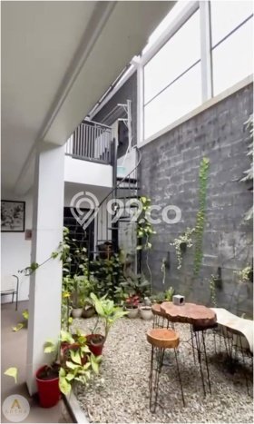 Hunian Elit LB 400m2 Siap Pakai Desain Elegan di Buah Batu, Bandung Hunian Elit LB 400m2 Siap Pakai Desain Elegan di Buah Batu, Bandung
