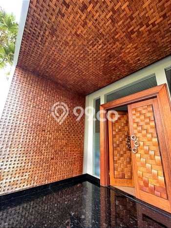 Dijual Hunian Mewah dengan Fasilitas Sekitar Komplit di Batununggal, Bandung Dijual Hunian Mewah dengan Fasilitas Sekitar Komplit di Batununggal, Bandung