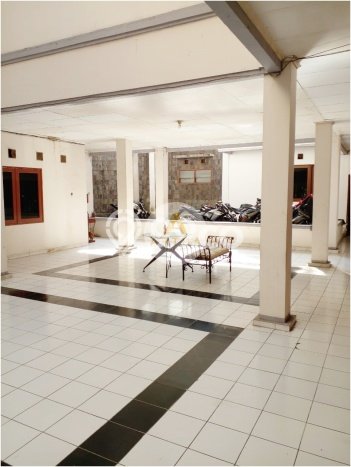 Hunian Mewah LB 1000m2 Siap Huni Desain Elegan di Tubagus Ismail, Bandung Hunian Mewah LB 1000m2 Siap Huni Desain Elegan di Tubagus Ismail, Bandung