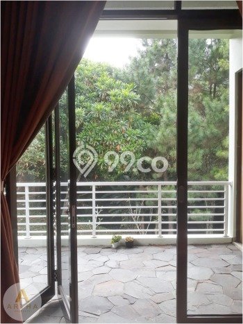 Dijual Rumah Mewah Elegan Dengan View Cantik di Dago Pakar, Bandung Dijual Rumah Mewah Elegan Dengan View Cantik di Dago Pakar, Bandung