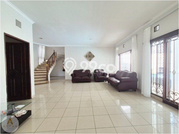 Dijual Rumah Premium dengan Fasilitas Sekitar Komplit di Batununggal, Bandung Dijual Rumah Premium dengan Fasilitas Sekitar Komplit di Batununggal, Bandung