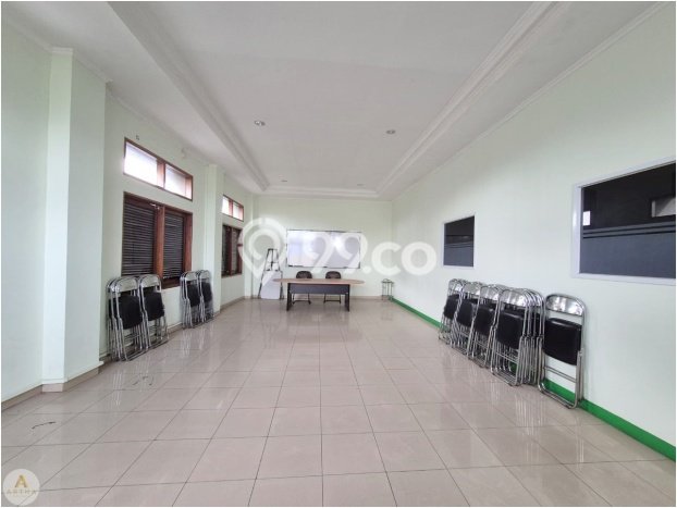 Unit Ruko Dijual di Bandung LT 220m2 & LB 440m2 Unit Ruko Dijual di Bandung LT 220m2 & LB 440m2