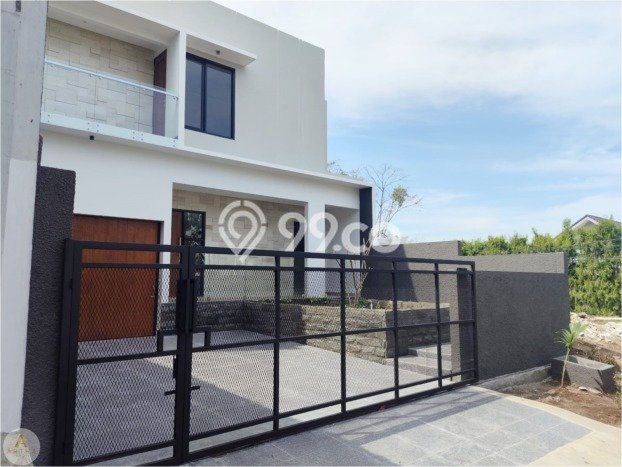 For Sale! Luxury House LT 200m2 Desain Elegan di Setiabudi For Sale! Luxury House LT 200m2 Desain Elegan di Setiabudi