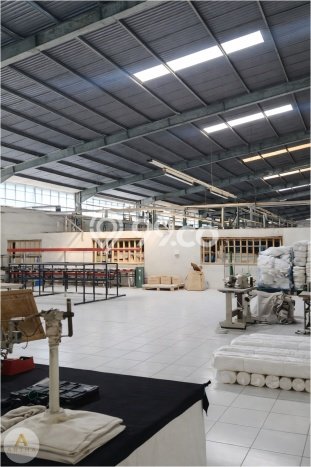 Gudang untuk disewa di Margaasih punya LT 8000m2 & LB 5000m2 harga sewa kompetitif Gudang untuk disewa di Margaasih punya LT 8000m2 & LB 5000m2 harga sewa kompetitif