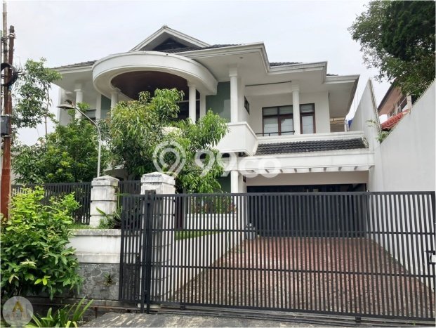 Hunian Mewah LB 600m2 Siap Huni Desain Elegan di Cipaku, Bandung Hunian Mewah LB 600m2 Siap Huni Desain Elegan di Cipaku, Bandung