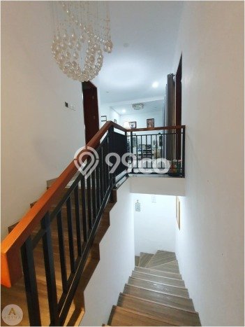 Rumah Modern 3 Kamar LT 200m2 di Buah Batu Rumah Modern 3 Kamar LT 200m2 di Buah Batu