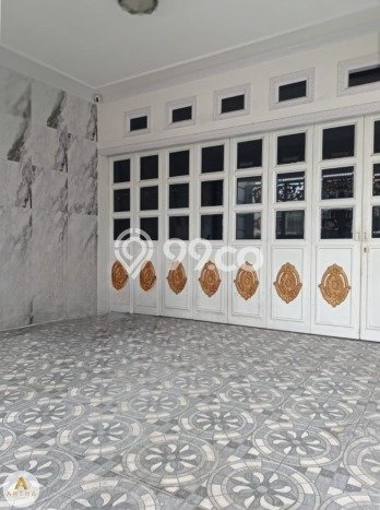 Dijual Hunian Mewah dengan Fasilitas Sekitar Lengkap di Kiaracondong, Bandung Dijual Hunian Mewah dengan Fasilitas Sekitar Lengkap di Kiaracondong, Bandung