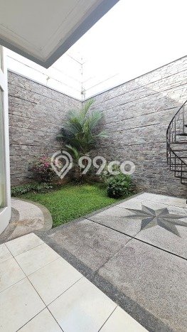 Rumah Luxury Modern Tanpa Renovasi di Mekar Wangi Bandung Rumah Luxury Modern Tanpa Renovasi di Mekar Wangi Bandung