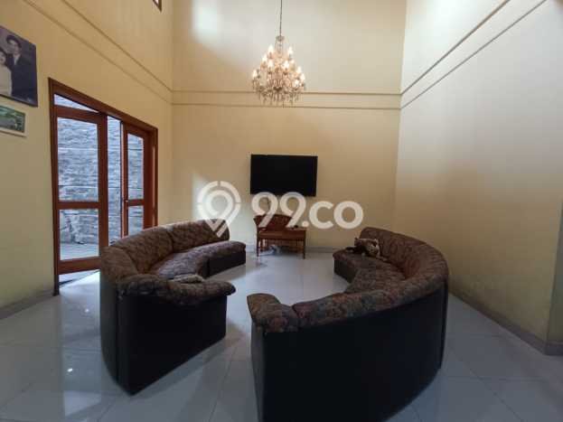 Dijual Rumah Mewah Elegan Dengan View Eksklusif di Taman Kopo Indah, Bandung Dijual Rumah Mewah Elegan Dengan View Eksklusif di Taman Kopo Indah, Bandung