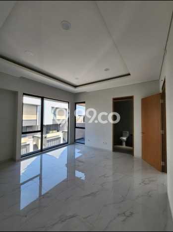 Dijual Rumah Mewah Elegan Dengan View Cantik di Setra Duta, Bandung Dijual Rumah Mewah Elegan Dengan View Cantik di Setra Duta, Bandung