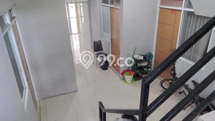 Dijual Kost Strategis di Antapani, Bandung 10 KT, 10 KM, Luas Bangunan 244m2 Dijual Kost Strategis di Antapani, Bandung 10 KT, 10 KM, Luas Bangunan 244m2