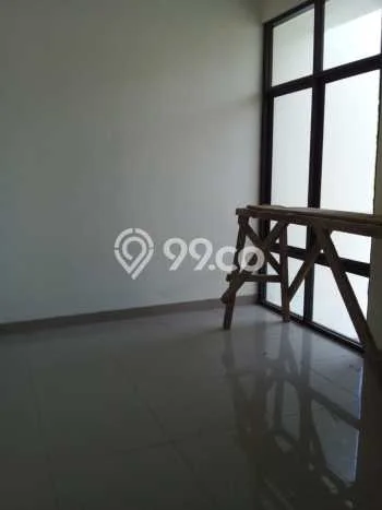 Disewakan! Rumah 2 Kamar Tidur &
2 Kamar Mandi di Geger Kalong, Bandung Disewakan! Rumah 2 Kamar Tidur &
2 Kamar Mandi di Geger Kalong, Bandung