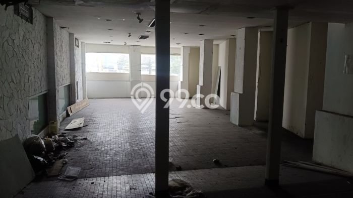 Disewakan Komersial di Kawasan Ramai Dago Luas 1000m2 Disewakan Komersial di Kawasan Ramai Dago Luas 1000m2