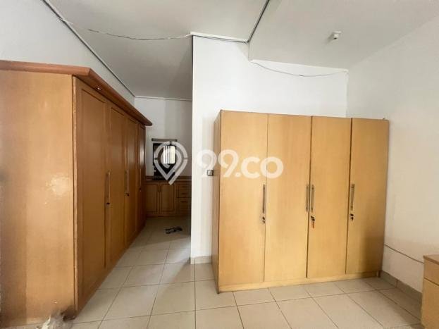 Siap Huni Rumah Mewah 4 Kamar di Cidadap Dekat ke Mana Saja Siap Huni Rumah Mewah 4 Kamar di Cidadap Dekat ke Mana Saja