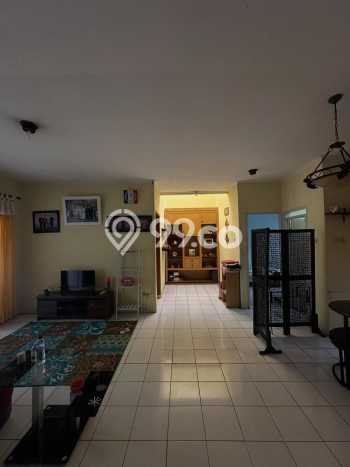 Rumah Minimalis 4 KT di Setiabudi Bandung Unfurnished Rumah Minimalis 4 KT di Setiabudi Bandung Unfurnished