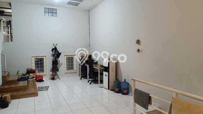 Ruko Dijual di Lengkong LT 154m2, LB 225m2 untuk Investasi Ruko Dijual di Lengkong LT 154m2, LB 225m2 untuk Investasi