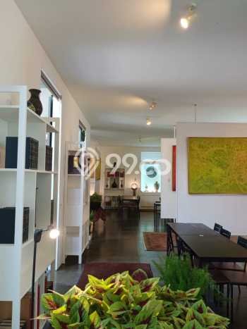 Ready to Use! Luxury House LT 1034m2 Desain Modern di Pondok Hijau Ready to Use! Luxury House LT 1034m2 Desain Modern di Pondok Hijau
