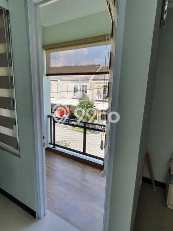 Rumah Minimalis 2 KT LT 126m2 di Taman Kopo Indah Rumah Minimalis 2 KT LT 126m2 di Taman Kopo Indah