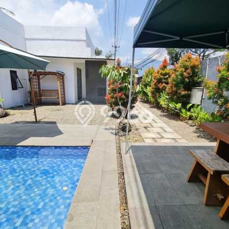 Lokasi Ideal! Vila Kawasan Pangalengan, Ukuran 370m2m², Kondisi Prima Lokasi Ideal! Vila Kawasan Pangalengan, Ukuran 370m2m², Kondisi Prima