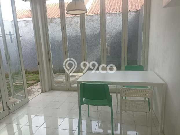 Disewakan! Rumah 2 Kamar Tidur &
1 Kamar Mandi di Kota Baru Parahyangan, Bandung Disewakan! Rumah 2 Kamar Tidur &
1 Kamar Mandi di Kota Baru Parahyangan, Bandung