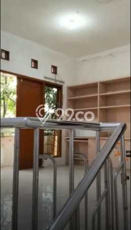 Rumah Strategis Minimalis Lb 110m2 di Babakan Ciparay, Bandung Rumah Strategis Minimalis Lb 110m2 di Babakan Ciparay, Bandung