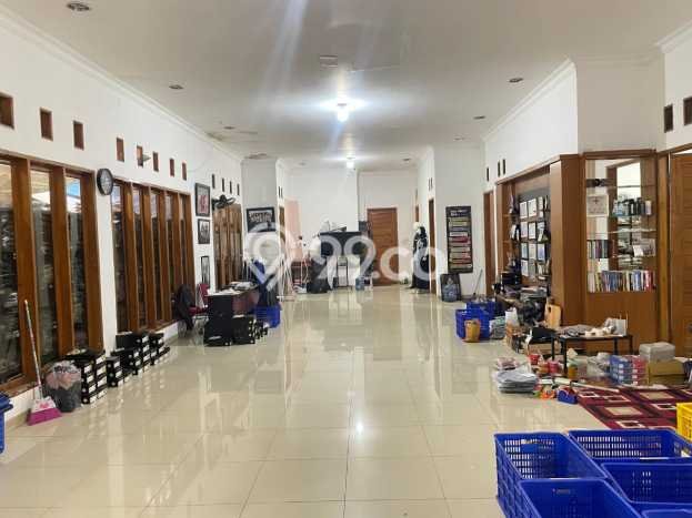 Dijual Rumah Mewah Exclusive di Arcamanik, Bandung Dijual Rumah Mewah Exclusive di Arcamanik, Bandung