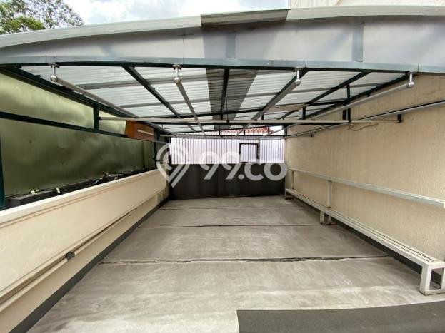 Rumah Elit Modern Tanpa Renovasi di Sumurbandung Bandung Rumah Elit Modern Tanpa Renovasi di Sumurbandung Bandung
