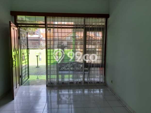 Dijual Rumah 3 Kamar Lokasi Ideal Nyaman dan Strategis di Batununggal Dijual Rumah 3 Kamar Lokasi Ideal Nyaman dan Strategis di Batununggal