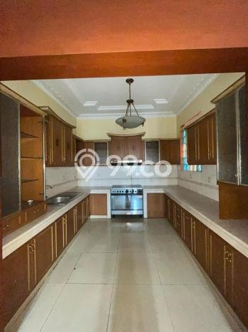 Rumah Elit LB 600m2 Siap Huni Desain Elegan di Pasteur, Bandung Rumah Elit LB 600m2 Siap Huni Desain Elegan di Pasteur, Bandung