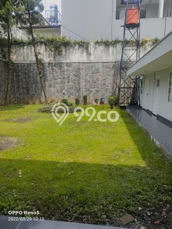 Ready to Use! Luxury House LT 843m2 Desain Elegan di Sumurbandung Ready to Use! Luxury House LT 843m2 Desain Elegan di Sumurbandung