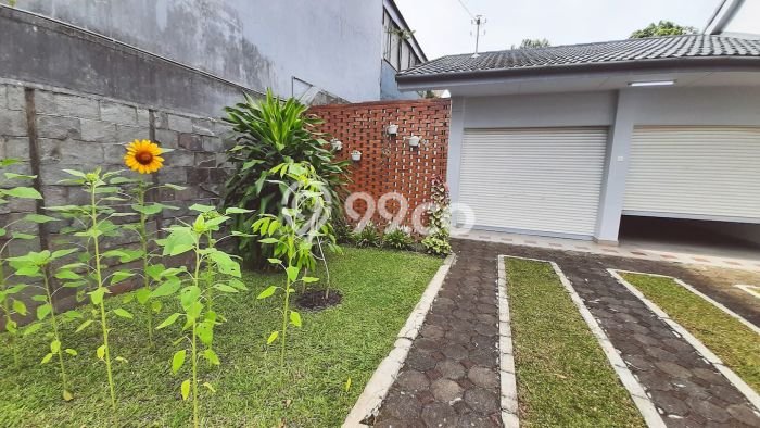 Vila Kawasan , Luas 800m2m², Cocok untuk beragam keperluan Vila Kawasan , Luas 800m2m², Cocok untuk beragam keperluan