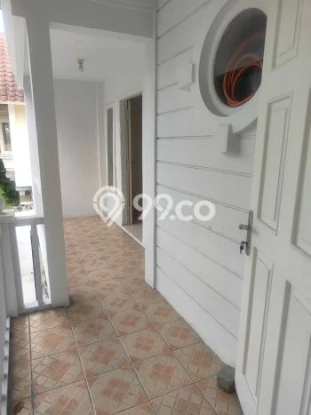 Rumah Disewakan Bandung LT 240m2 LB 140m2 Area Kota Baru Parahyangan Rumah Disewakan Bandung LT 240m2 LB 140m2 Area Kota Baru Parahyangan