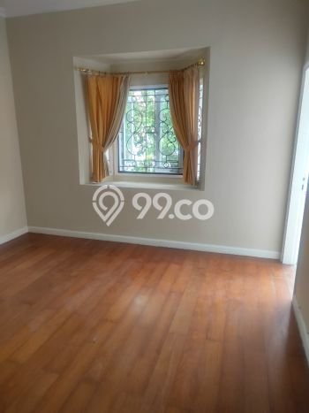 Rumah Disewakan Bandung LT 240m2 LB 140m2 Area Kota Baru Parahyangan Rumah Disewakan Bandung LT 240m2 LB 140m2 Area Kota Baru Parahyangan