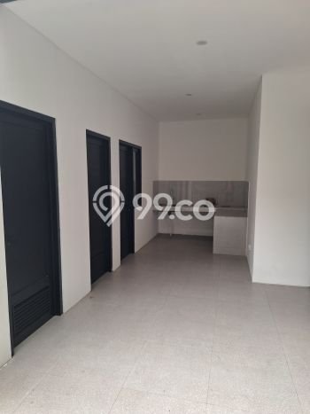 Rumah Mewah LB 350m2 Siap Pakai Desain Elegan di Mekar Wangi, Bandung Rumah Mewah LB 350m2 Siap Pakai Desain Elegan di Mekar Wangi, Bandung