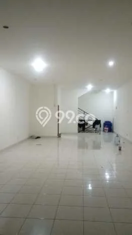 Disewakan Ruko di Kawasan Ramai Sumurbandung Luas 261m2 Disewakan Ruko di Kawasan Ramai Sumurbandung Luas 261m2