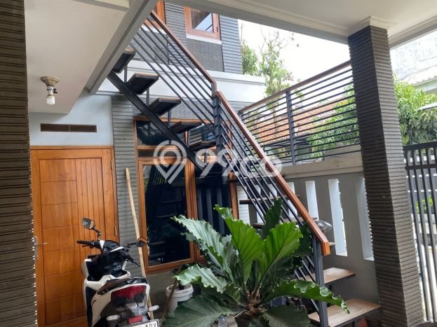 Dijual Rumah 6 Kamar Lokasi Ideal Nyaman dan Strategis di Bandung Kidul Dijual Rumah 6 Kamar Lokasi Ideal Nyaman dan Strategis di Bandung Kidul