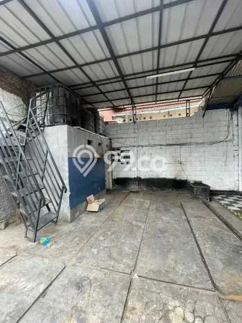 Komersial Disewa di Bandung dengan LB 250m2 Area Komersial Ramai Komersial Disewa di Bandung dengan LB 250m2 Area Komersial Ramai