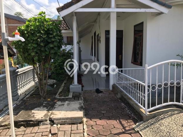 Rumah Luas Asri 4 KT Siap Huni di Ujungberung Bandung Rumah Luas Asri 4 KT Siap Huni di Ujungberung Bandung